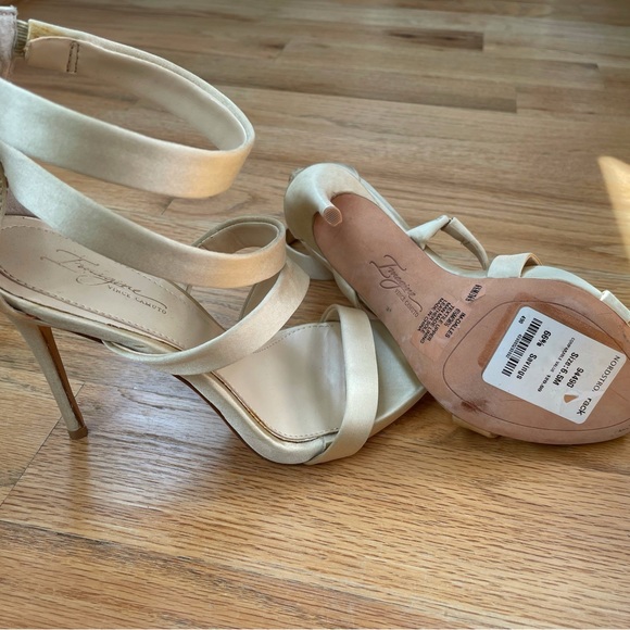 NWT Imagine Vince Camuto Dalles Sandal - Picture 6 of 6